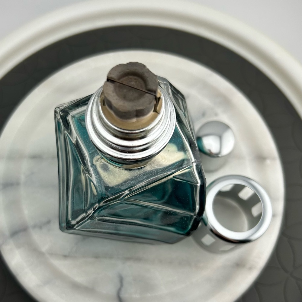 Eden Catalytic Lamp in Turquoise and Silver - Picture 3 of 10